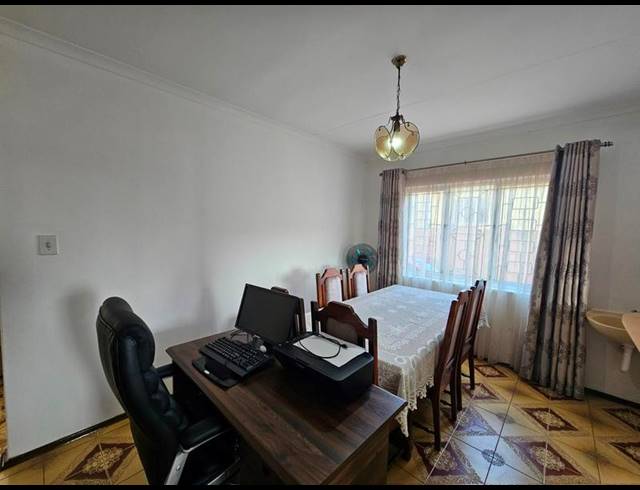 3 BEDROOM HOUSE FOR SALE IN DAWNCREST